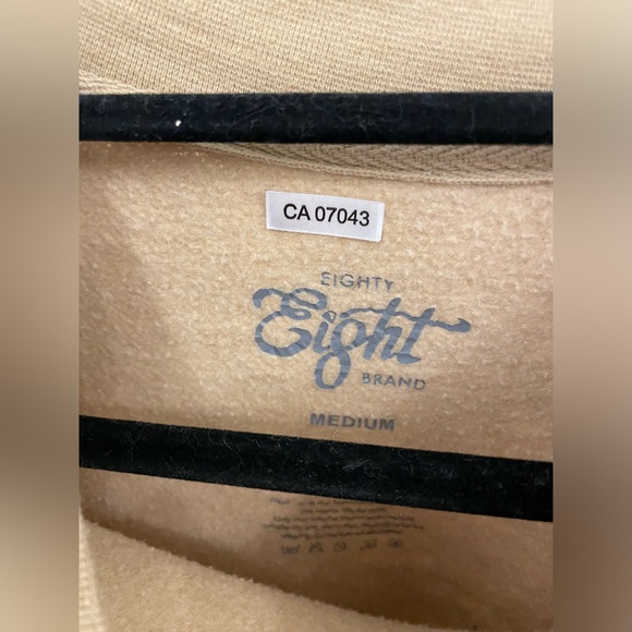 Los Angeles sweatshirt 🤍 - Picture 4 of 4